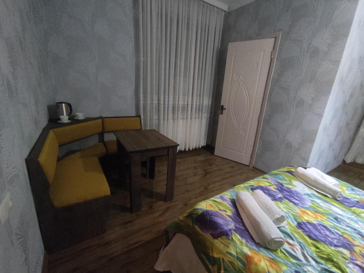 Rustavi Guest House Exterior foto